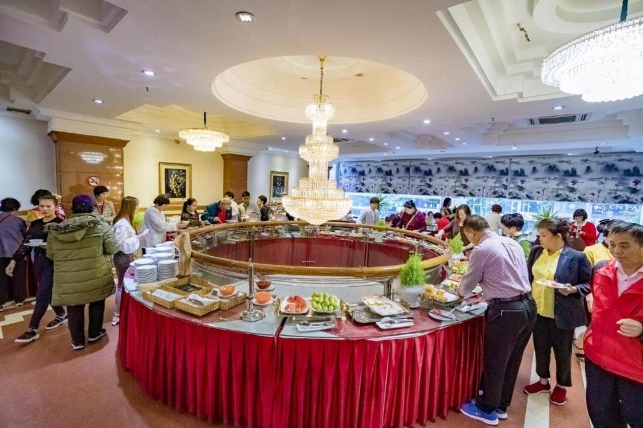 Adina 3 Star Hotel 岘港 外观 照片