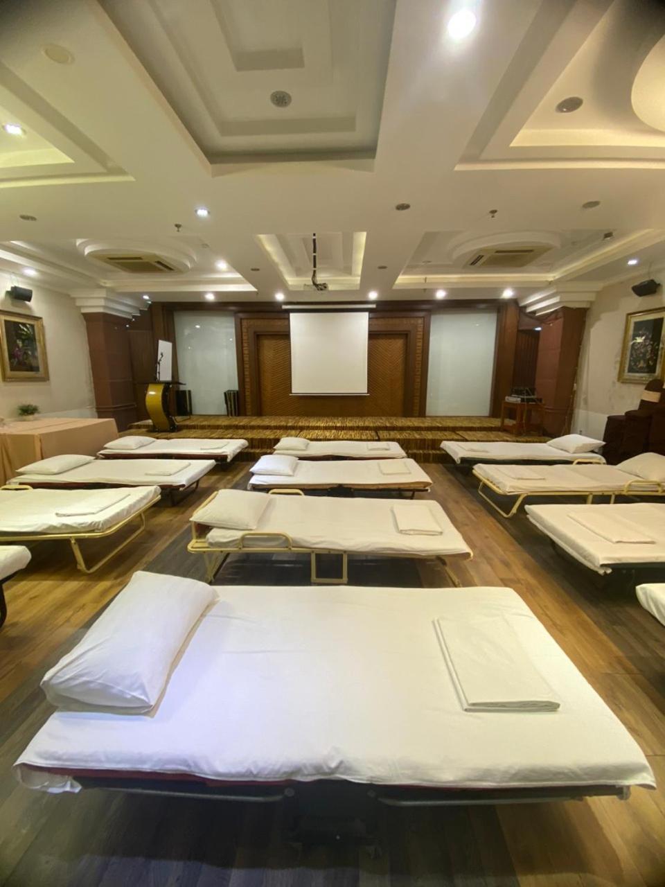 Adina 3 Star Hotel 岘港 外观 照片